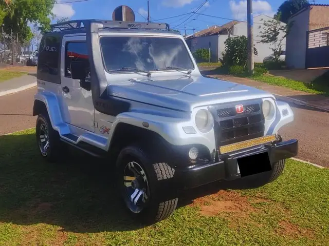 Carro Troller T4 2010 4X4 3.0