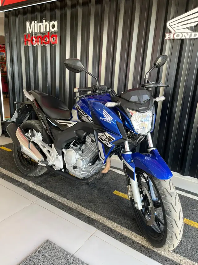 Moto Honda CB 250F Twister 2021 (CBS)