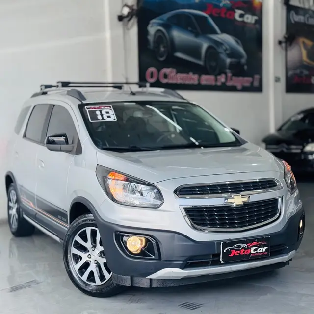 Carro Chevrolet Spin 2018 Activ 1.8 (Flex) (Aut)