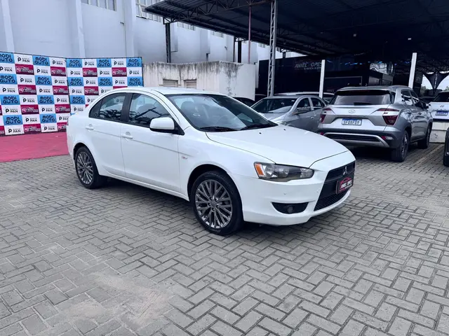 Carro Mitsubishi Lancer 2019 2.0 16V HL-T CVT