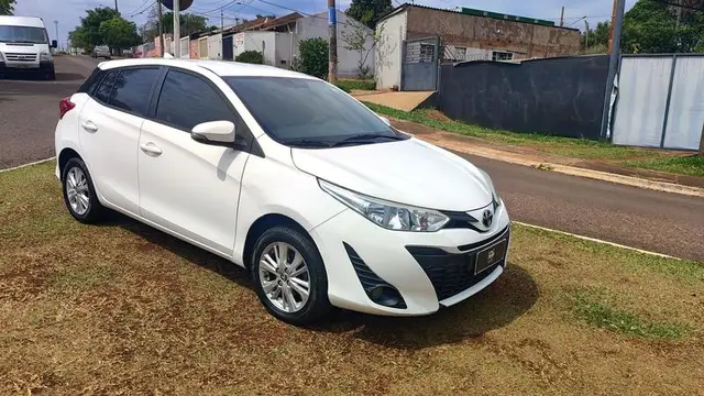 Carro Toyota Yaris 2019 1.3 XL CVT (Flex)