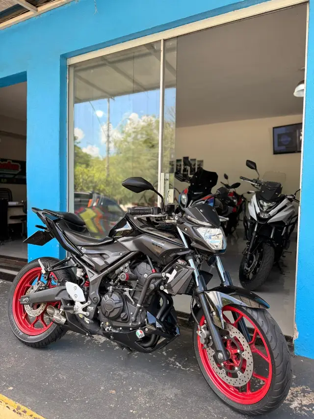Moto Yamaha MT-03 2018 ABS