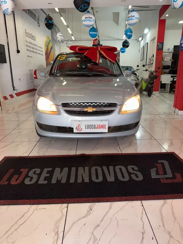 Carro Chevrolet Classic 2013 LS VHC E 1.0 (Flex)