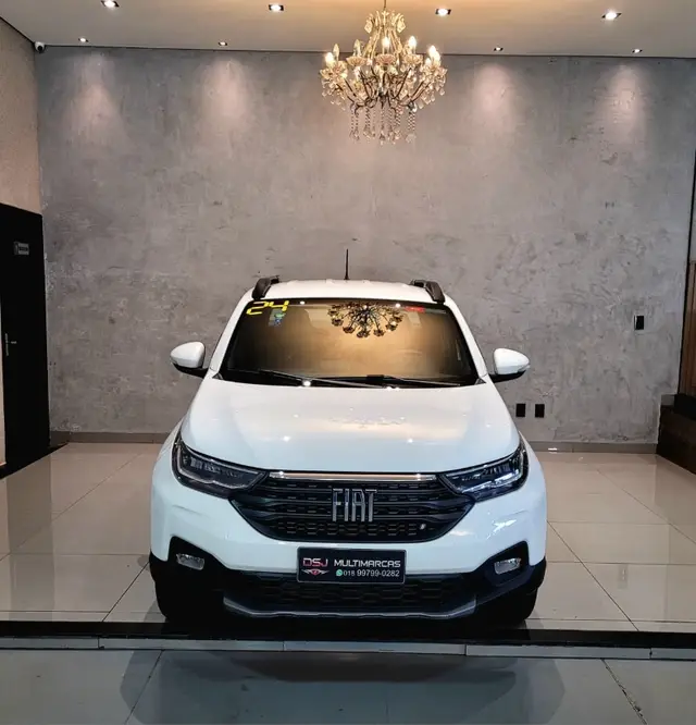 Carro Fiat Strada 2024 Volcano 1.3 Cabine Dupla