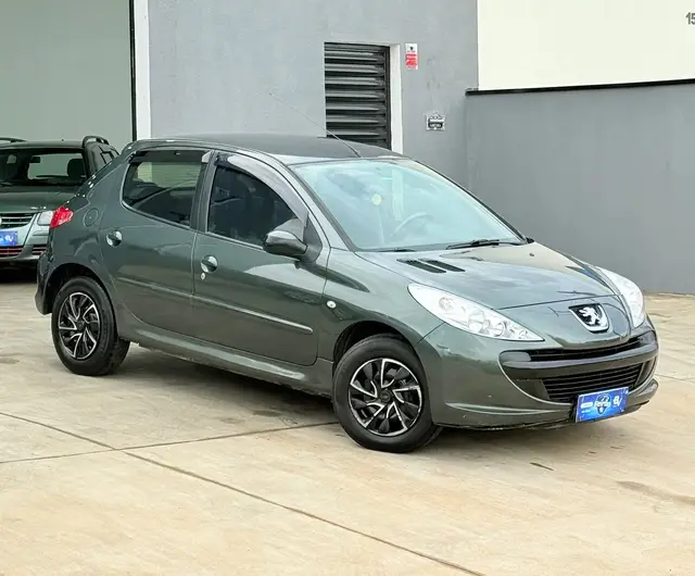 Carro Peugeot 207 2009 Hatch XR 1.4 8V (flex) 2p