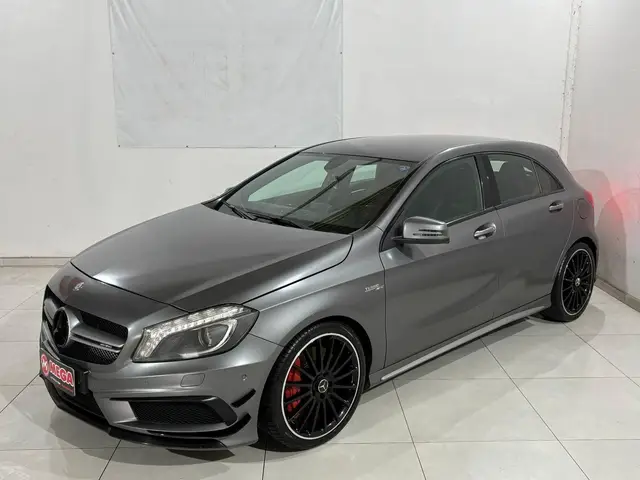 Carro Mercedes-Benz A 45 AMG 2015 A 45 AMG 4Matic DCT