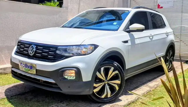 Carro Volkswagen T-Cross 2022 1.0 200 TSI Comfortline (Aut) (Flex)