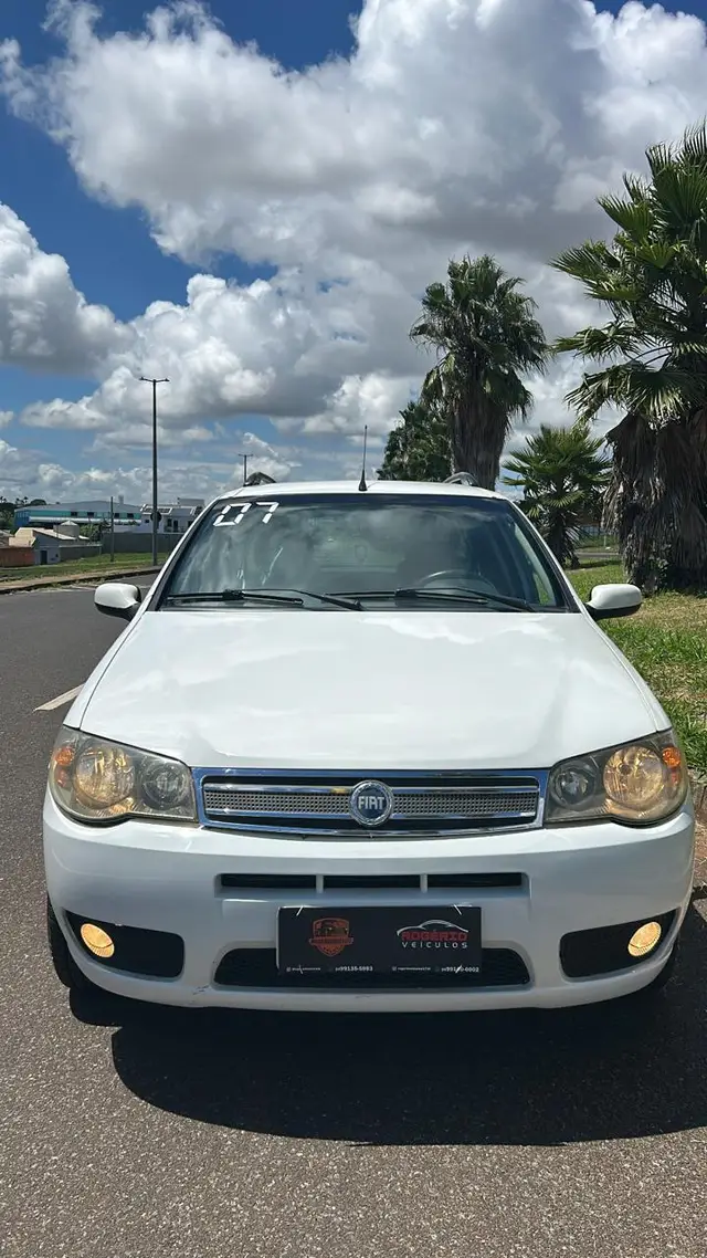 Carro Fiat Palio Weekend 2007 ELX 1.4 8V (Flex)