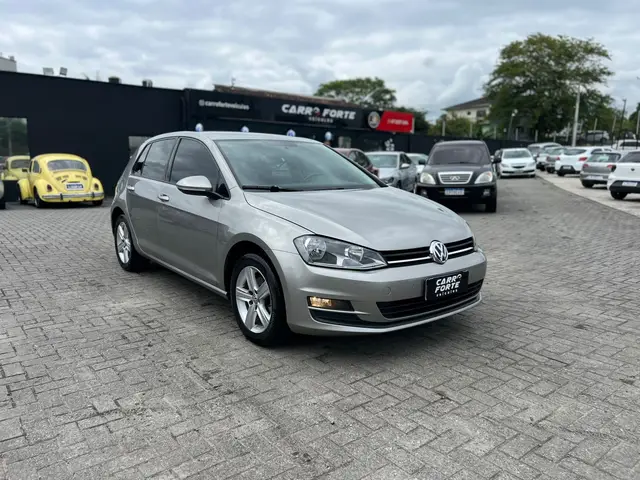 Carro Volkswagen Golf 2015 Comfortline 1.4 TSi DSG (Aut)