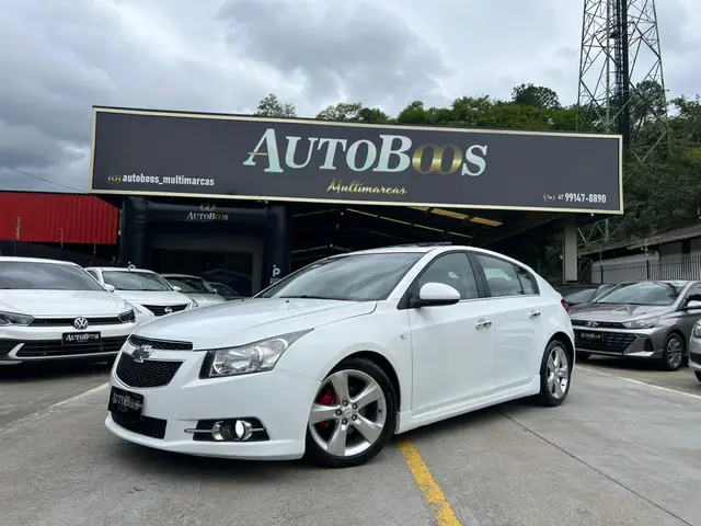 Carro Chevrolet Cruze 2014 HB Sport LTZ 1.8 16V FlexP. 5p Mec