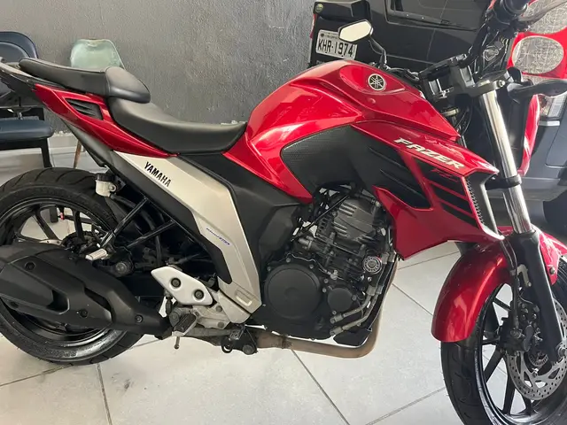 Moto Yamaha YS 250 Fazer 2022 ABS
