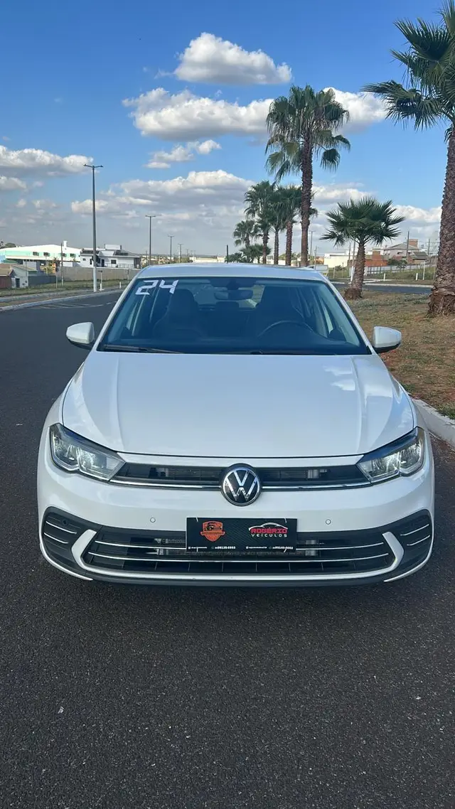 Carro Volkswagen Polo 2024 Highline (Aut) (Flex)
