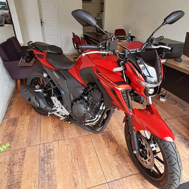 Moto Yamaha Fazer FZ25 2025 Connected