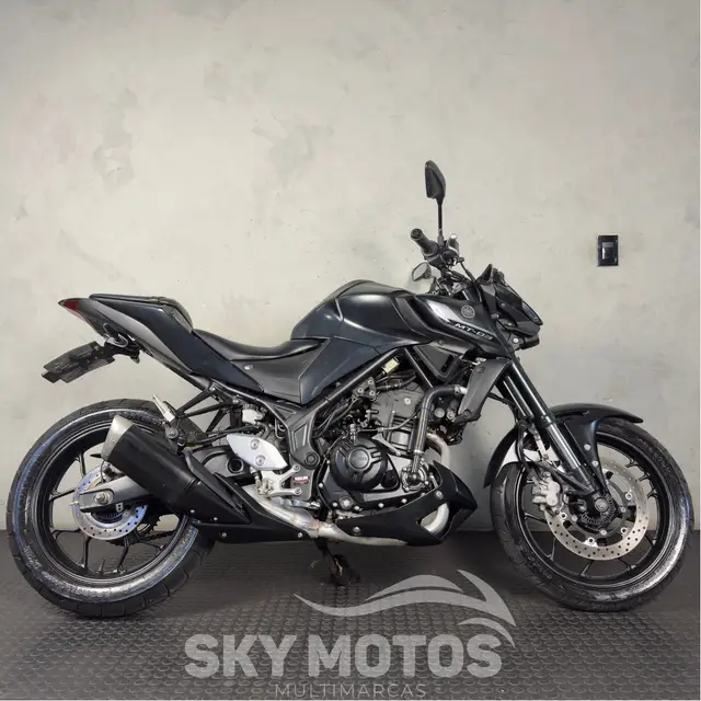 Moto Yamaha MT-03 2023 ABS