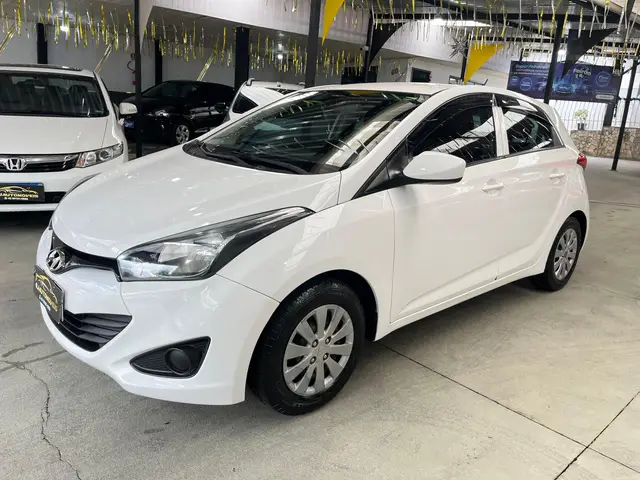 Carro Hyundai HB20 2014 1.6 Comfort Plus (Flex)