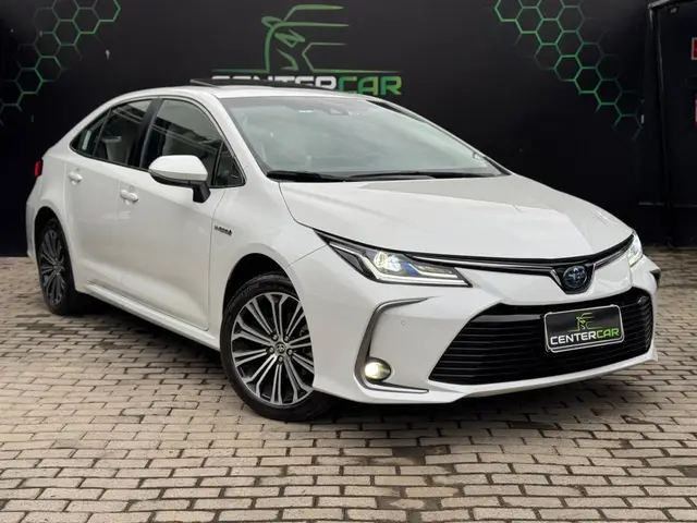 Carro Toyota Corolla 2023 Altis Hybrid Premium 1.8 Flex