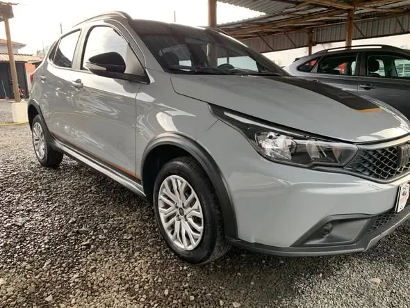 Carro Fiat Argo 2023 Trekking 1.3 (Aut.)