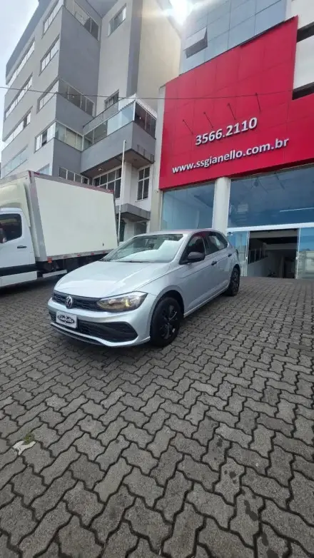Carro Volkswagen Polo 2025 Track 1.0 Flex 12V 5p