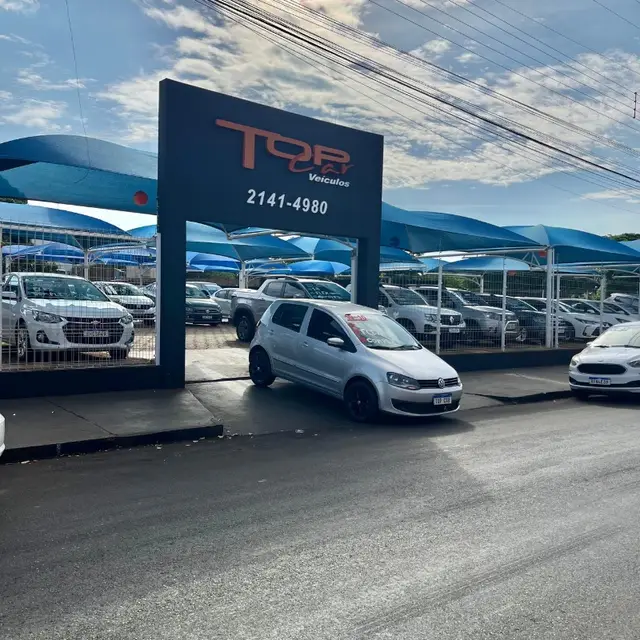 Carro Volkswagen Fox 2010 1.0 8V (Flex) 2p