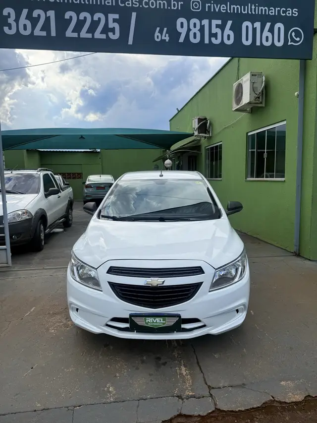 Carro Chevrolet Onix 2019 1.0 Joy SPE/4