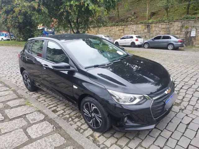 Carro Chevrolet Onix 2024 LT 1.0