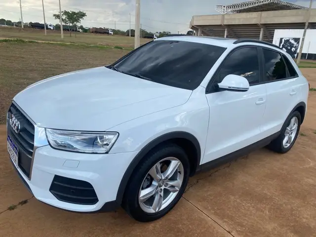Carro Audi Q3 2017 1.4 TFSI Attraction Plus S Tronic (Flex)
