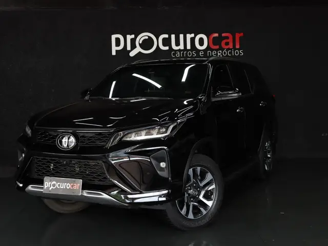 Carro Toyota SW4 2024 Diamond  2.8 Turbodiesel 4x4 (Aut.)