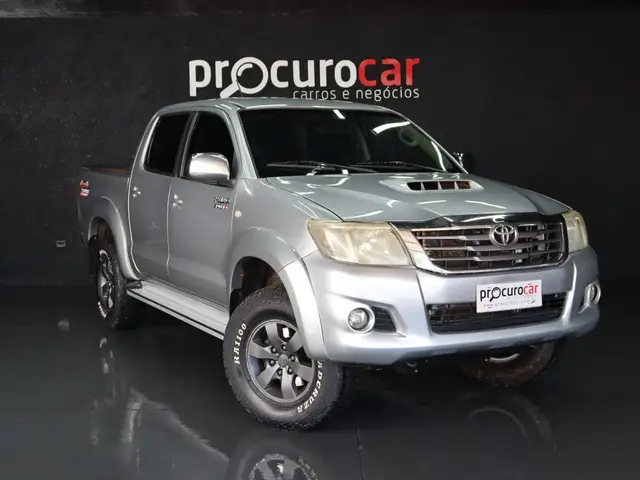 Carro Toyota Hilux Cabine Dupla 2015 Hilux 3.0 TDI 4x4 CD SR (Aut)