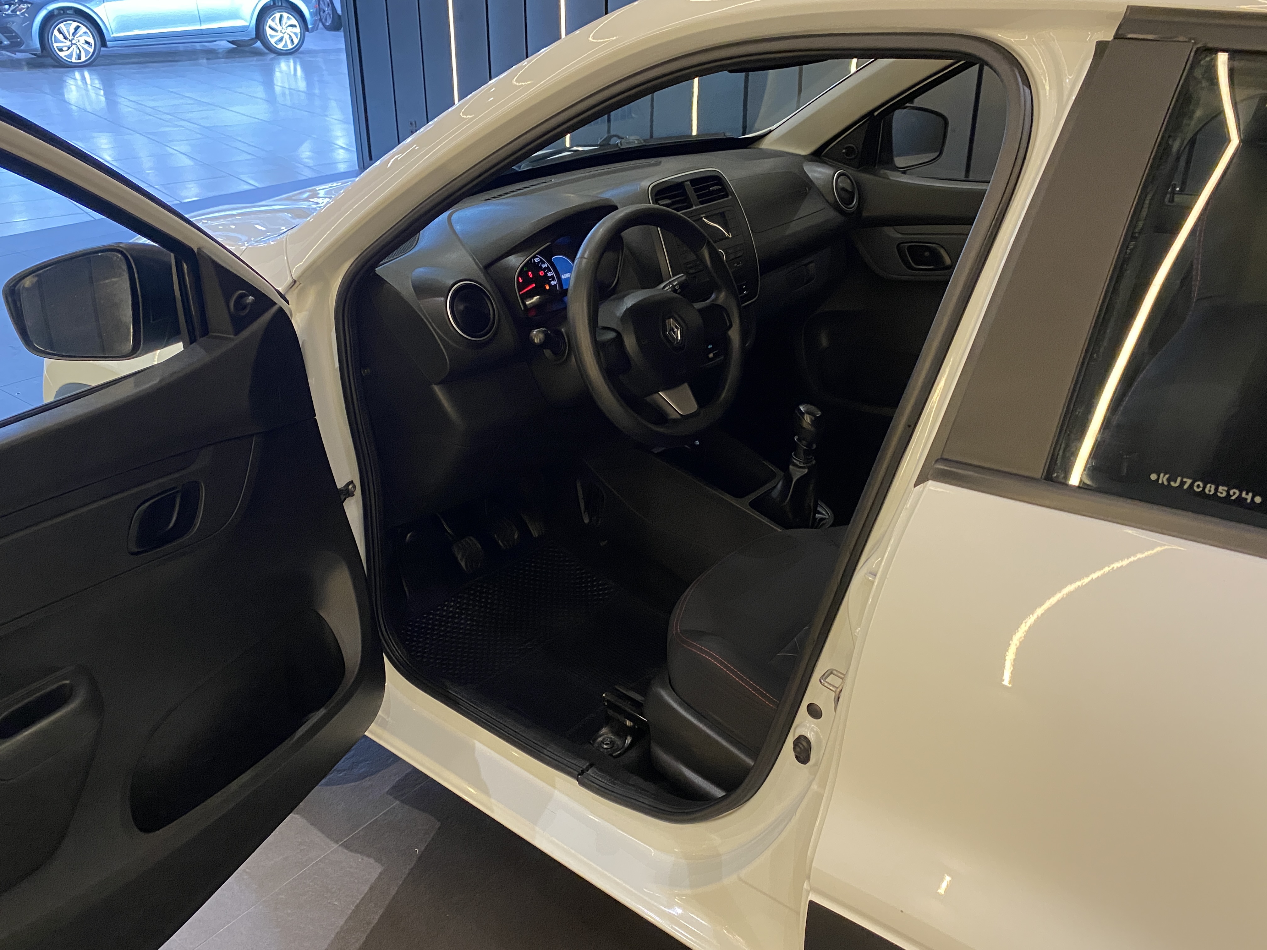 Renault-Kwid-Zen 1.0 12v SCe (Flex)