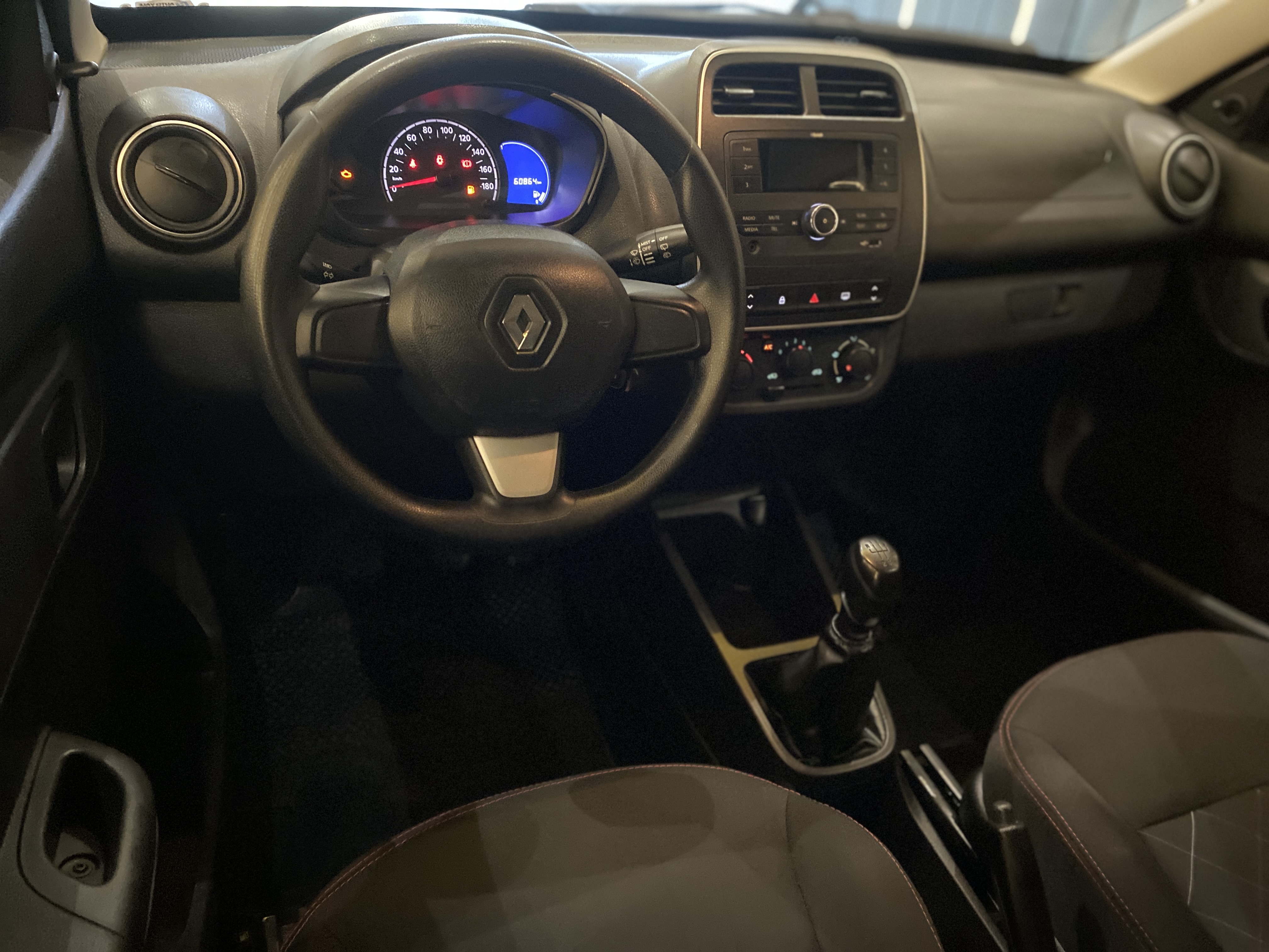Renault-Kwid-Zen 1.0 12v SCe (Flex)