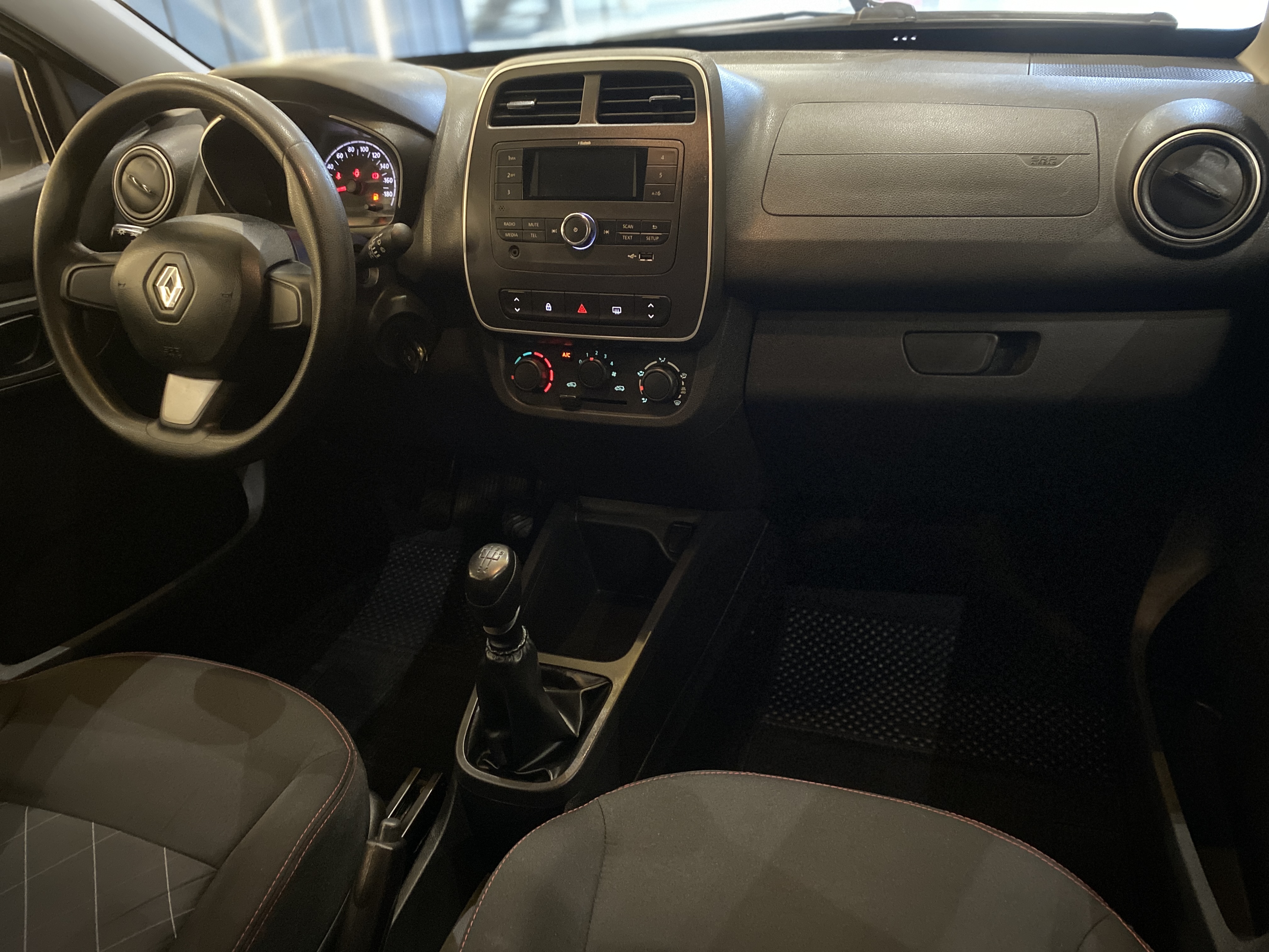 Renault-Kwid-Zen 1.0 12v SCe (Flex)