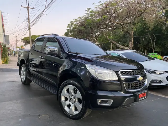 Carro Chevrolet S10 Cabine Dupla 2013 S10 2.8 CTDI LT 4WD (Cabine Dupla) (Aut)