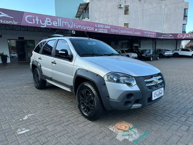 Carro Fiat Palio 2012 W.ADV. LOCK. ITALIA 1.8 Flex 16V