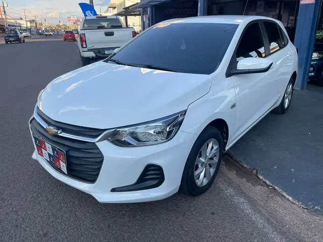 Carro Chevrolet Onix 2022 LT II 1.0 (Flex)