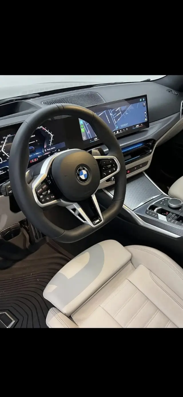 Carro BMW 320i 2025 M Sport 2.0 Turbo (Aut.)