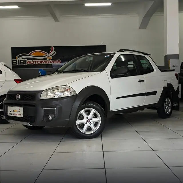 Carro Fiat Strada 2016 Working 1.4 (Flex) (Cabine Dupla)