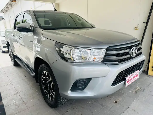 Carro Toyota Hilux Cabine Dupla 2020 Hilux 2.8 TDI CD STD Power Pack 4x4