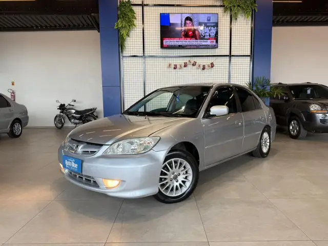 Carro Honda Civic 2005 Sedan EX 1.7 16V (Aut)