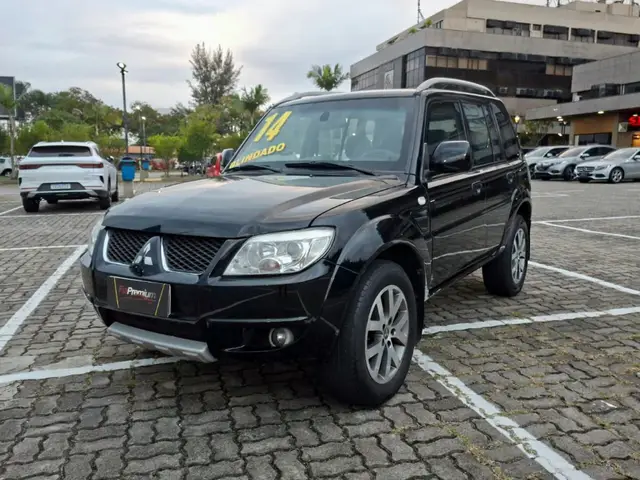 Carro Mitsubishi Pajero TR4 2014 2.0 16V 4X4 (Flex) (Aut)