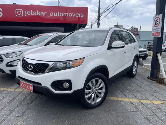 Carro Kia Sorento 2011 2.4 16V 4x2 (Aut)