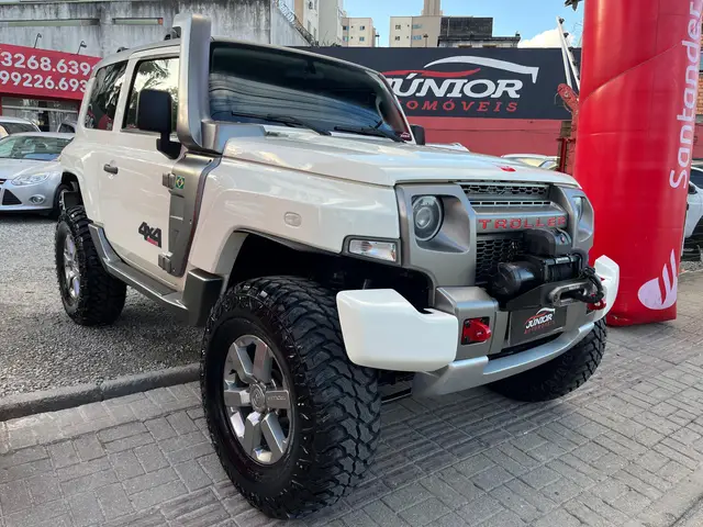 Carro Troller T4 2018 3.2 Diesel XLT 4x4