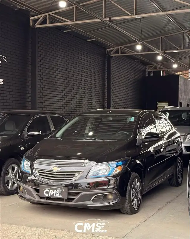 Carro Chevrolet Onix 2015 1.4 LTZ SPE/4