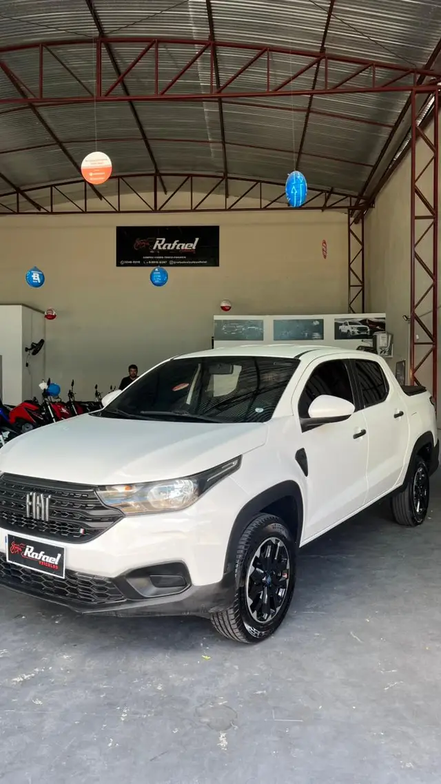 Carro Fiat Strada 2022 Endurance 1.4 CD (Flex)