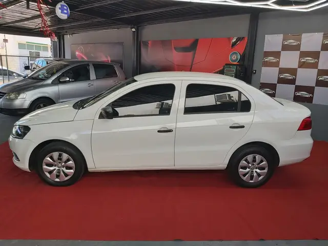 Carro Volkswagen Voyage 2015 1.0 TEC Trendline