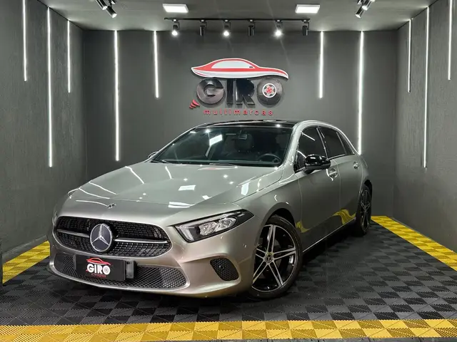 Carro Mercedes-Benz A 250 2020 2.0 Turbo A 250 Launch Edition