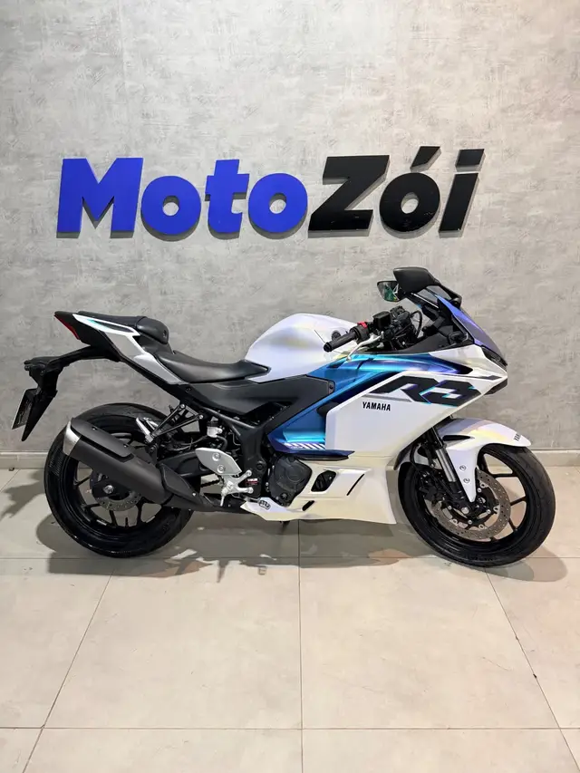 Moto Yamaha YZF R3 2026 Connected