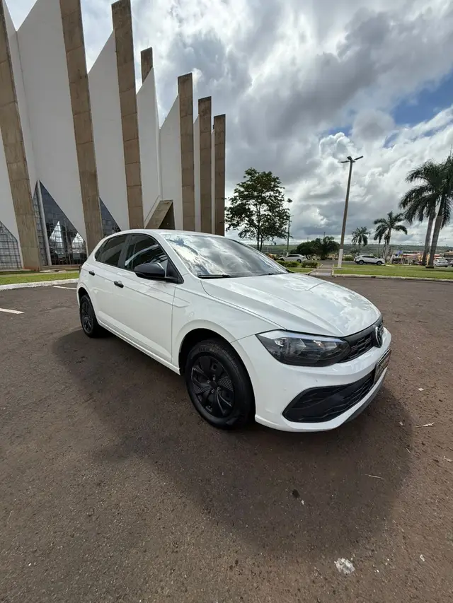 Carro Volkswagen Polo 2025 Track 1.0 Flex 12V 5p