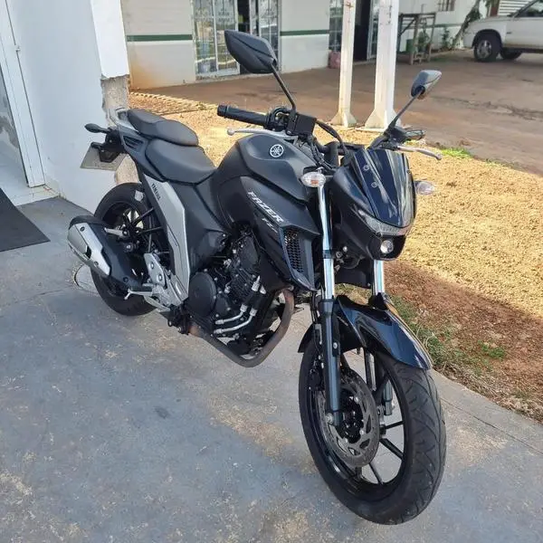 Moto Yamaha Fazer FZ25 2023 ABS