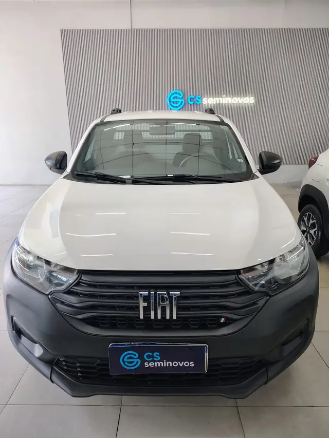 Carro Fiat Strada 2023 Endurance 1.4 Cabine Plus (Flex)