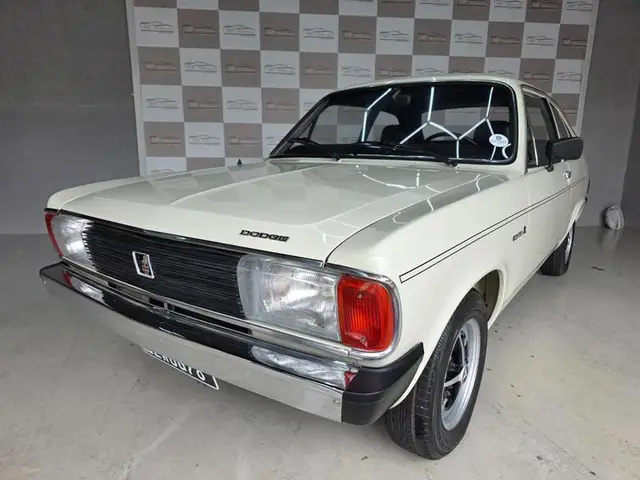 Carro Dodge Polara 1980 1800